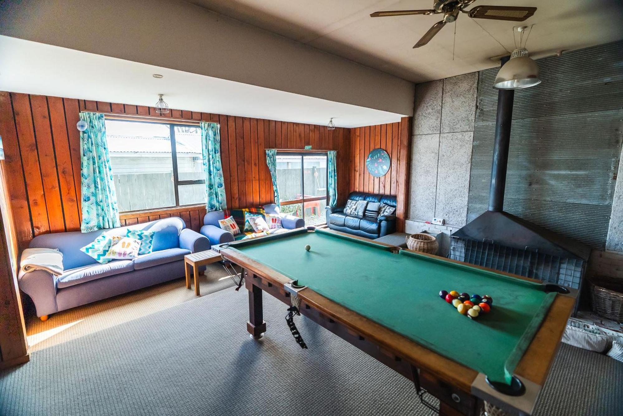 Pinedale Lodge & Apartment Methven Bagian luar foto